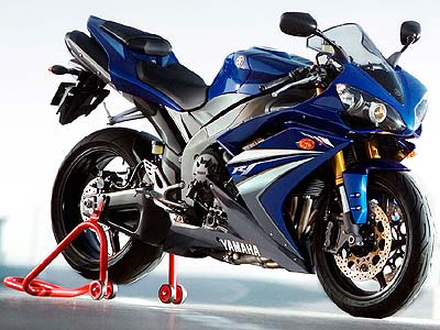 yamaha_r1